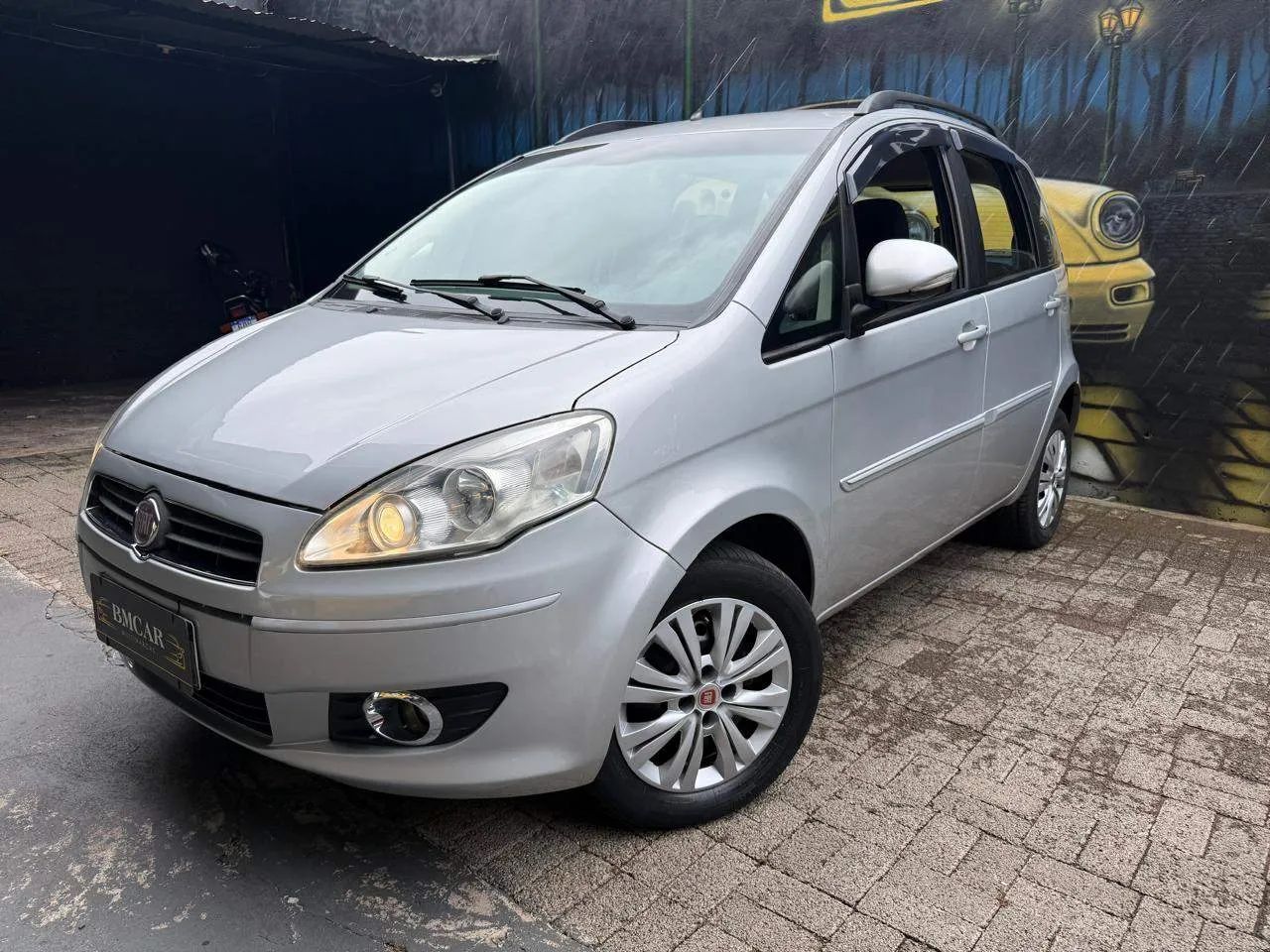 Fiat Idea Attractive 1.4 Fire Flex 8V 5P 2013 - Foto 3