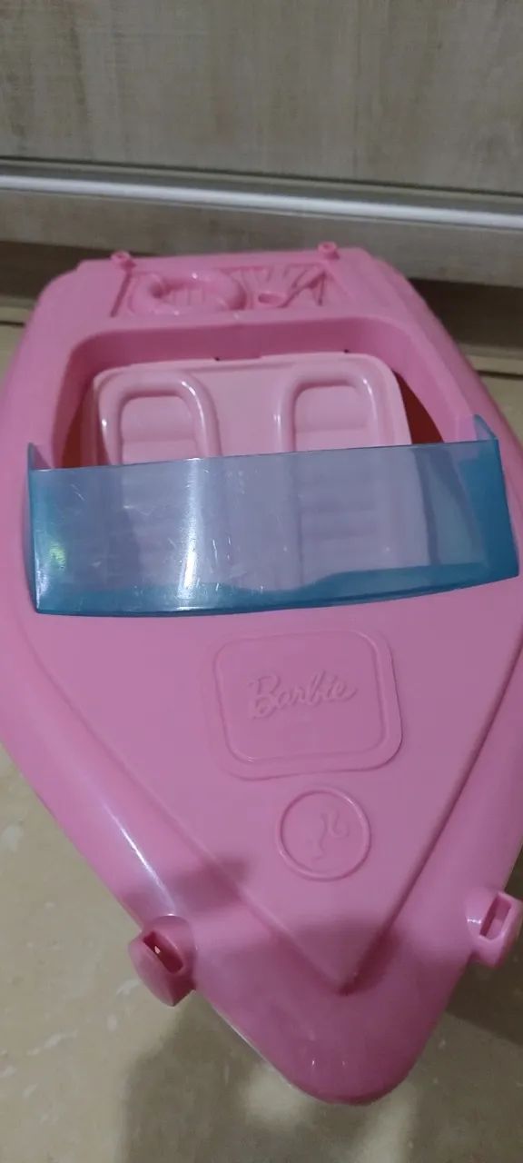 LANCHA E PISCINA DA BARBIE - Foto 2