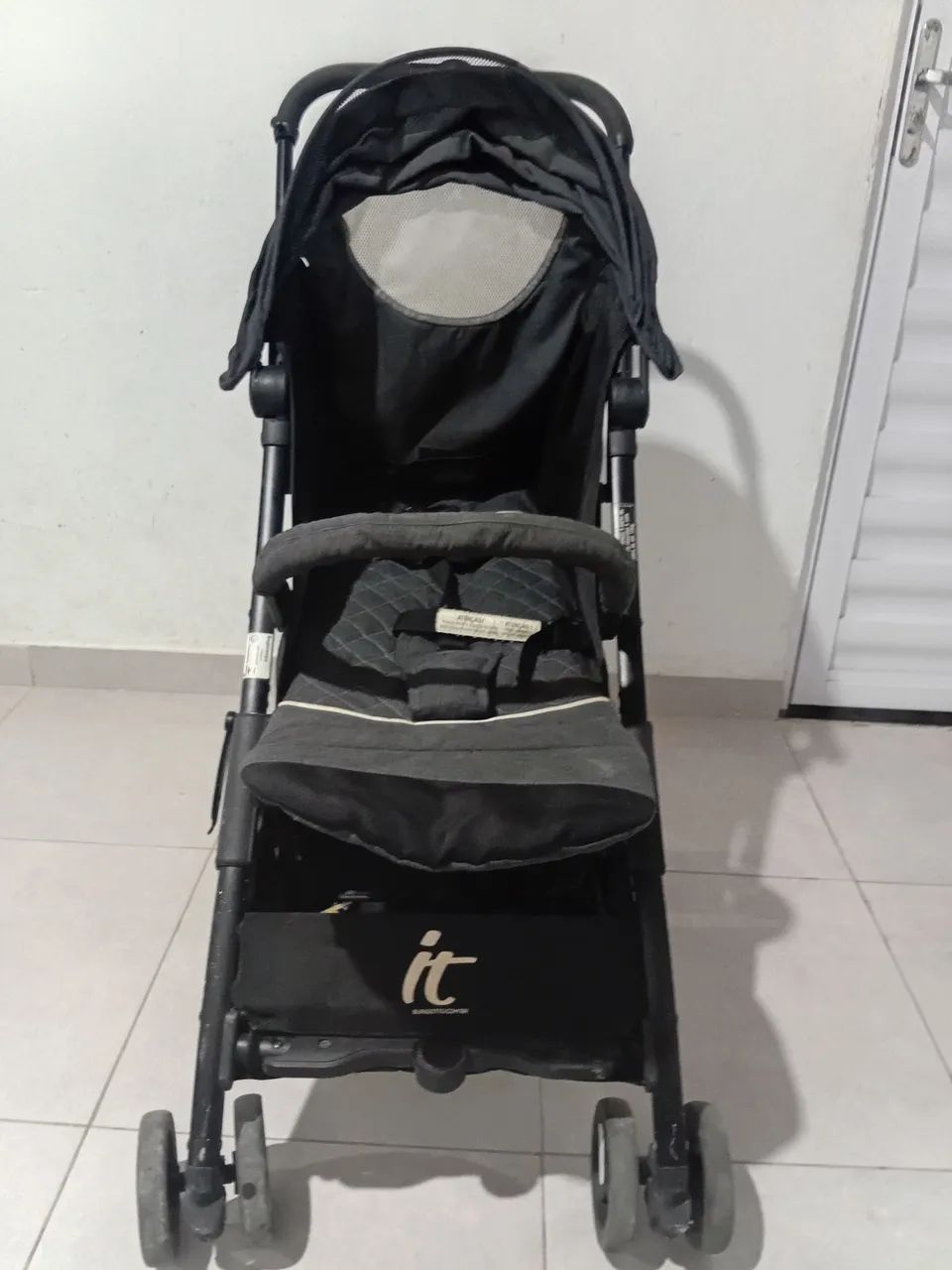 Carrinho de Bebê  BURIGOTTO IT CONSERVADO
