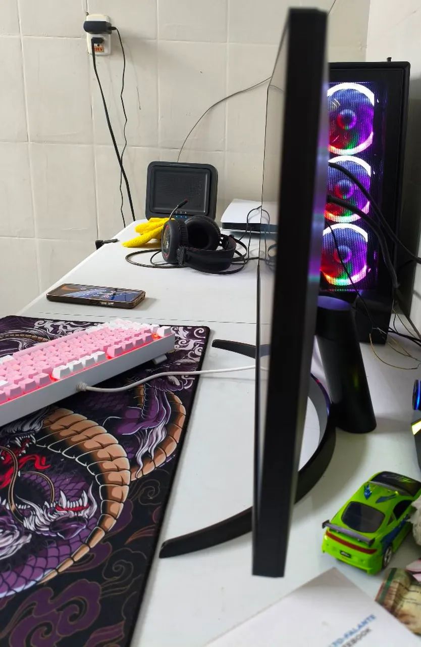 Monitor gamer LG entre 24 e 28 polegadas quase 4 meses de uso  - Foto 3