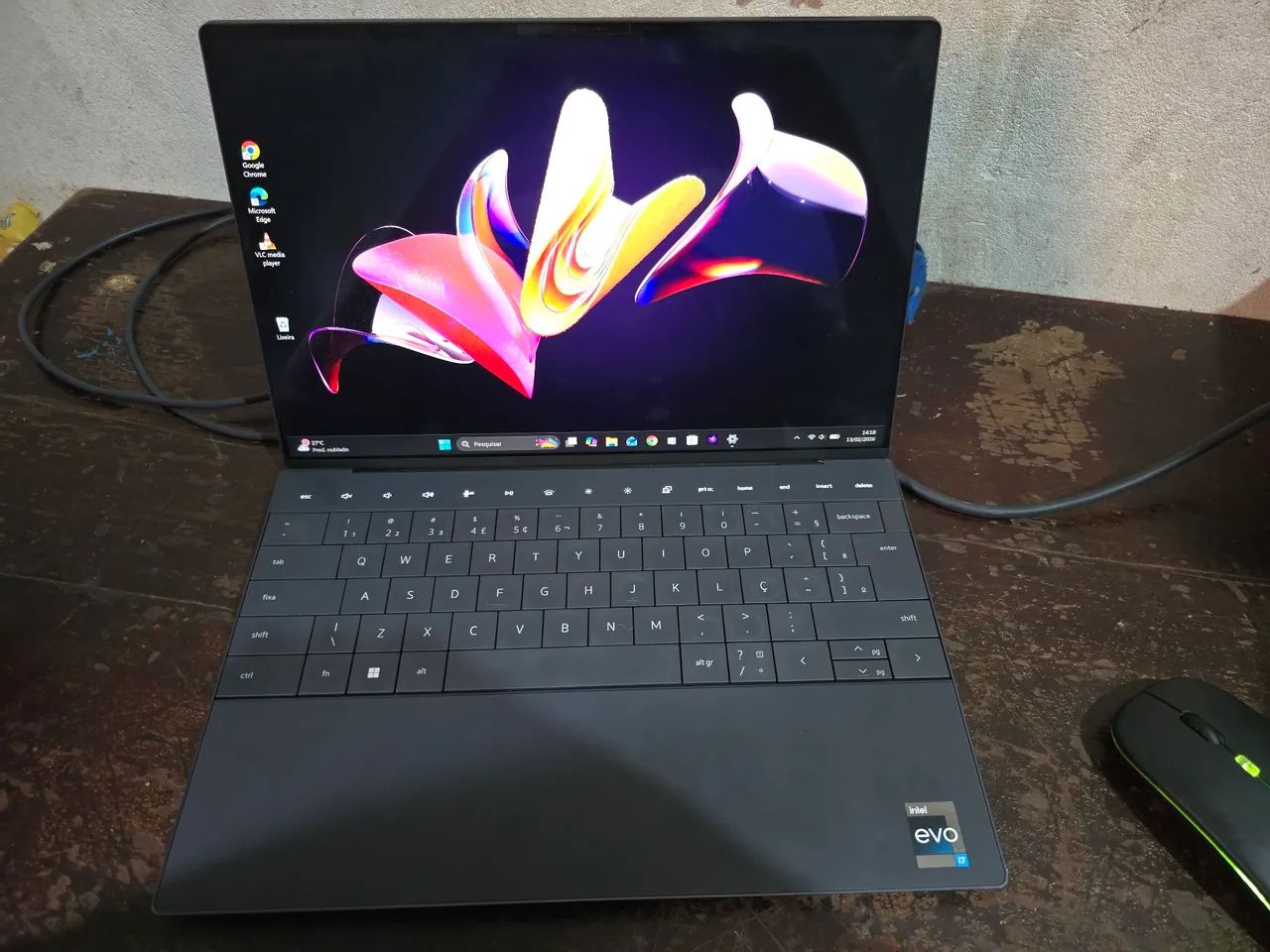 Dell XPS13 9320 - 32Gb -  Tela 3.5K touch - 1Tb - Windows 11 Pro