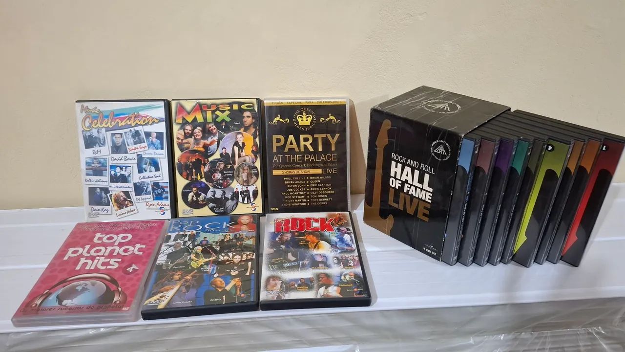 Dvds musicais lote com 46 dvds