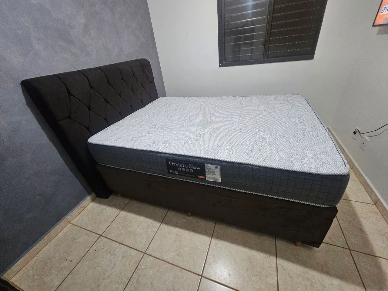 Cama box casal baú com cabeceira 