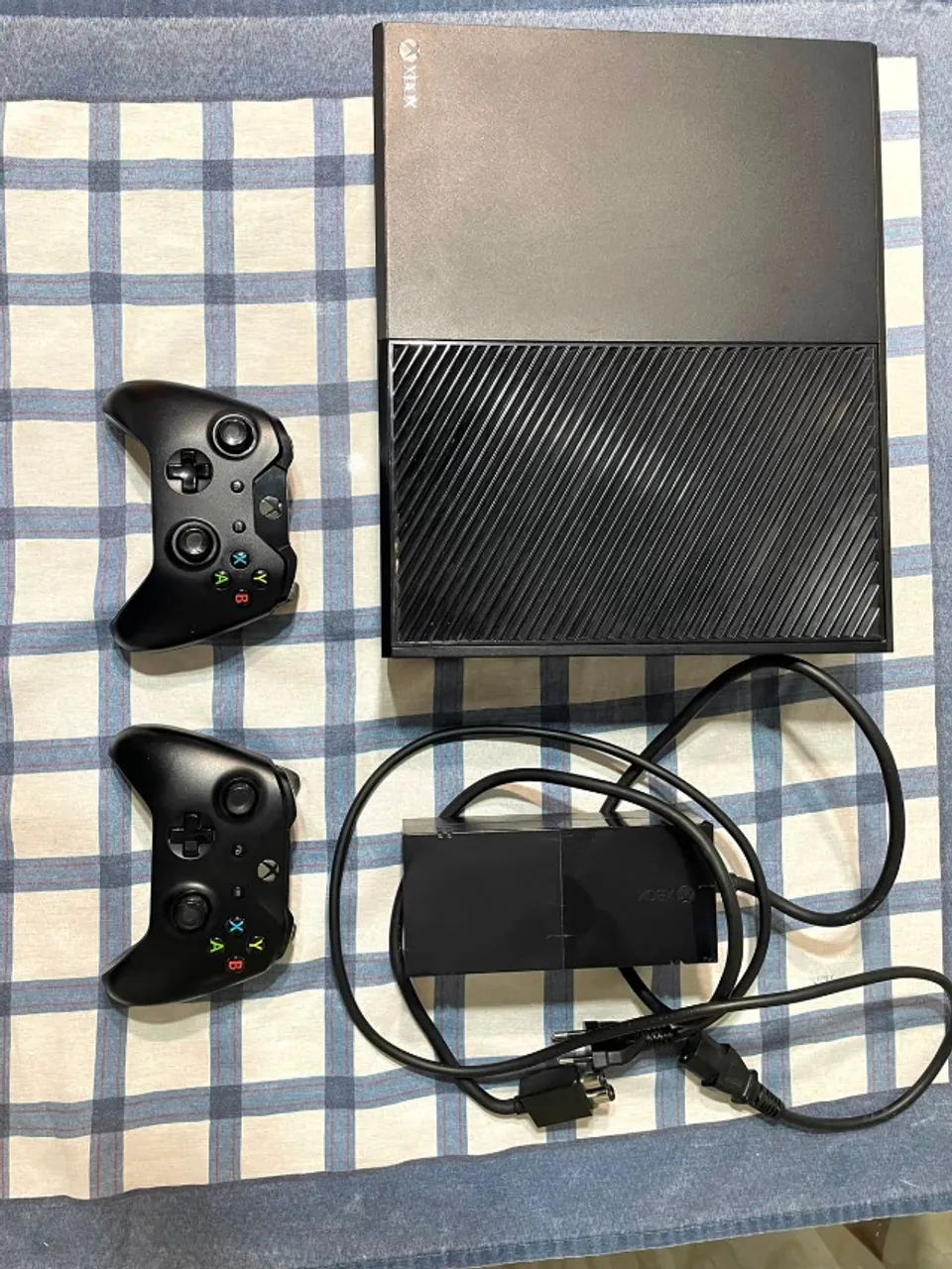 Xbox One 500gb + 2 Controles + Fonte (Usado) - Foto 3
