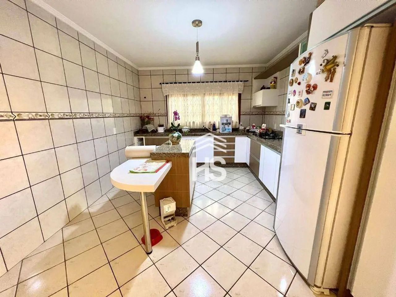 CASA COM 5 DORMITÓRIOS A VENDA NO CENTRO - Foto 4