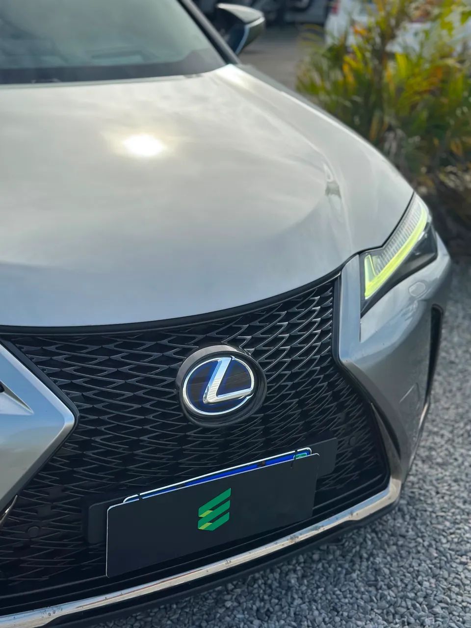 Lexus UX-250h F-sport 2.0 16V Aut.(hybrid), foto 2 de 20
