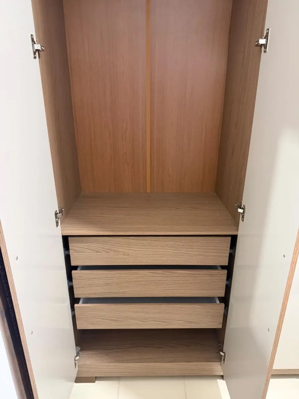 Guarda Roupa - Foto 2