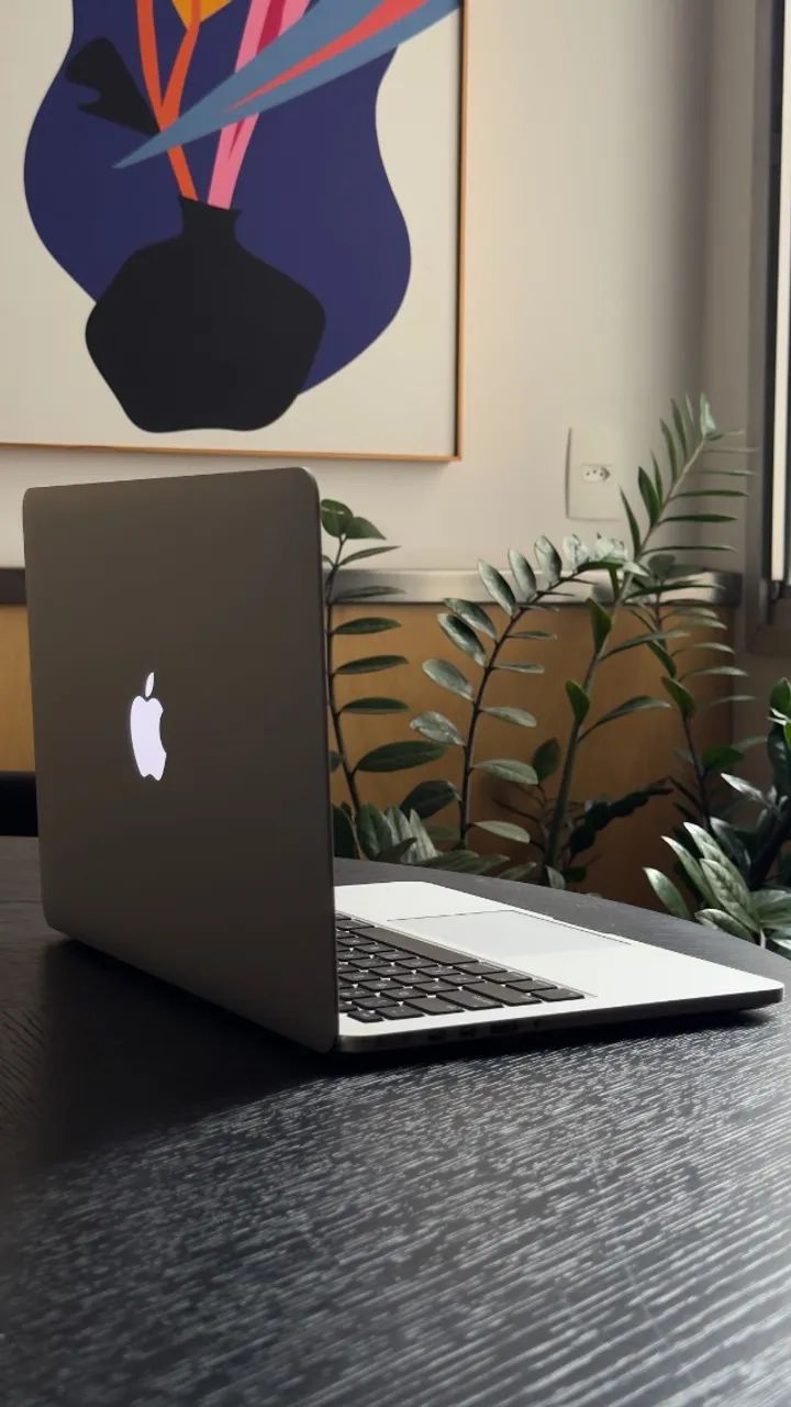 MacBook Pro 13 polegadas - Early 2015 - i5 / 8GB / 128GB SSD