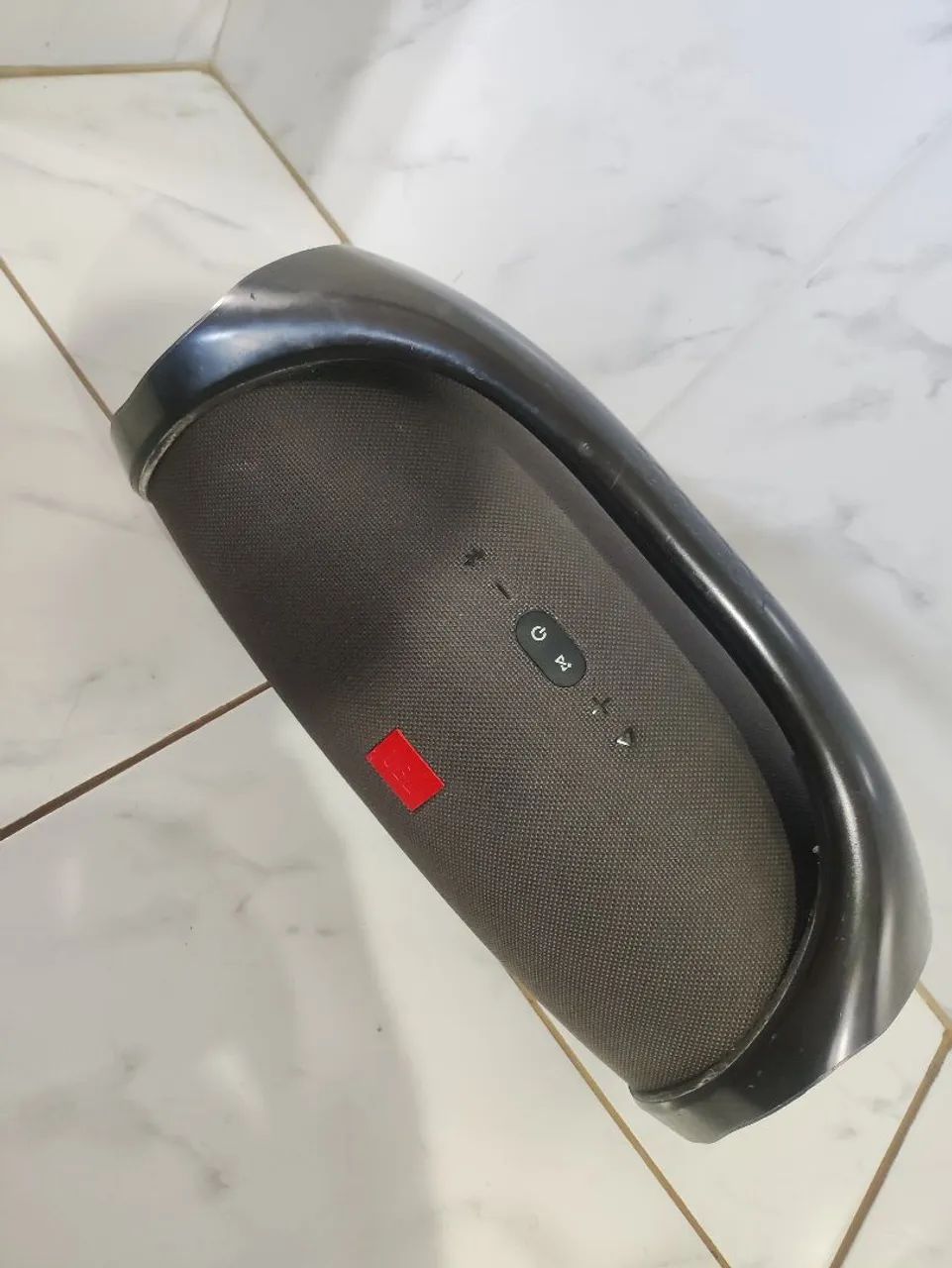 JBL Boombox 1
