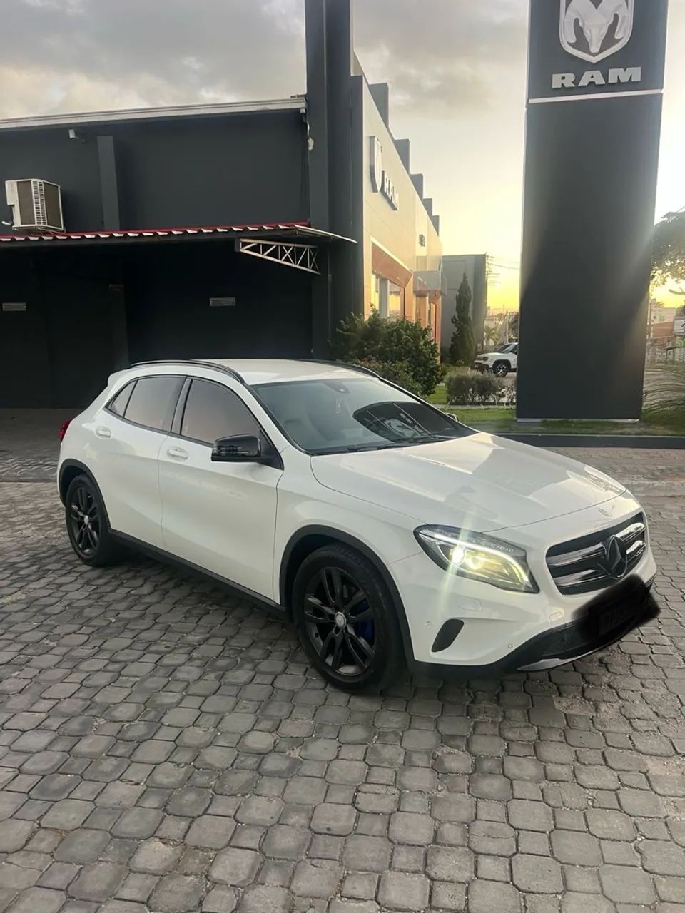 Mercedes-Benz GLA 200 Style 1.6 TB 16v/flex Aut. 2015