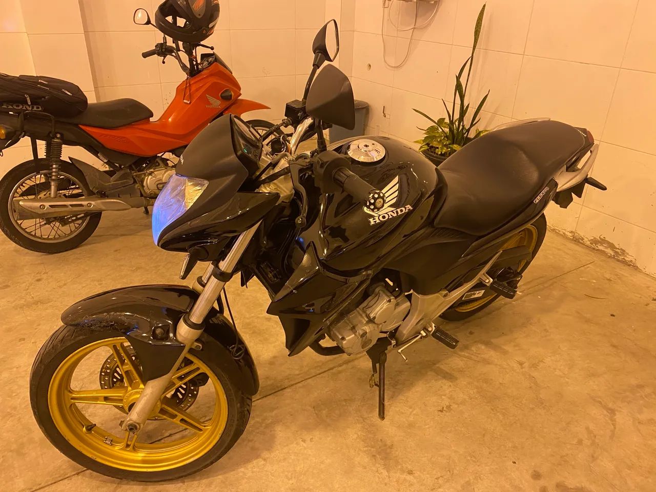 Vende-se  - Foto 4