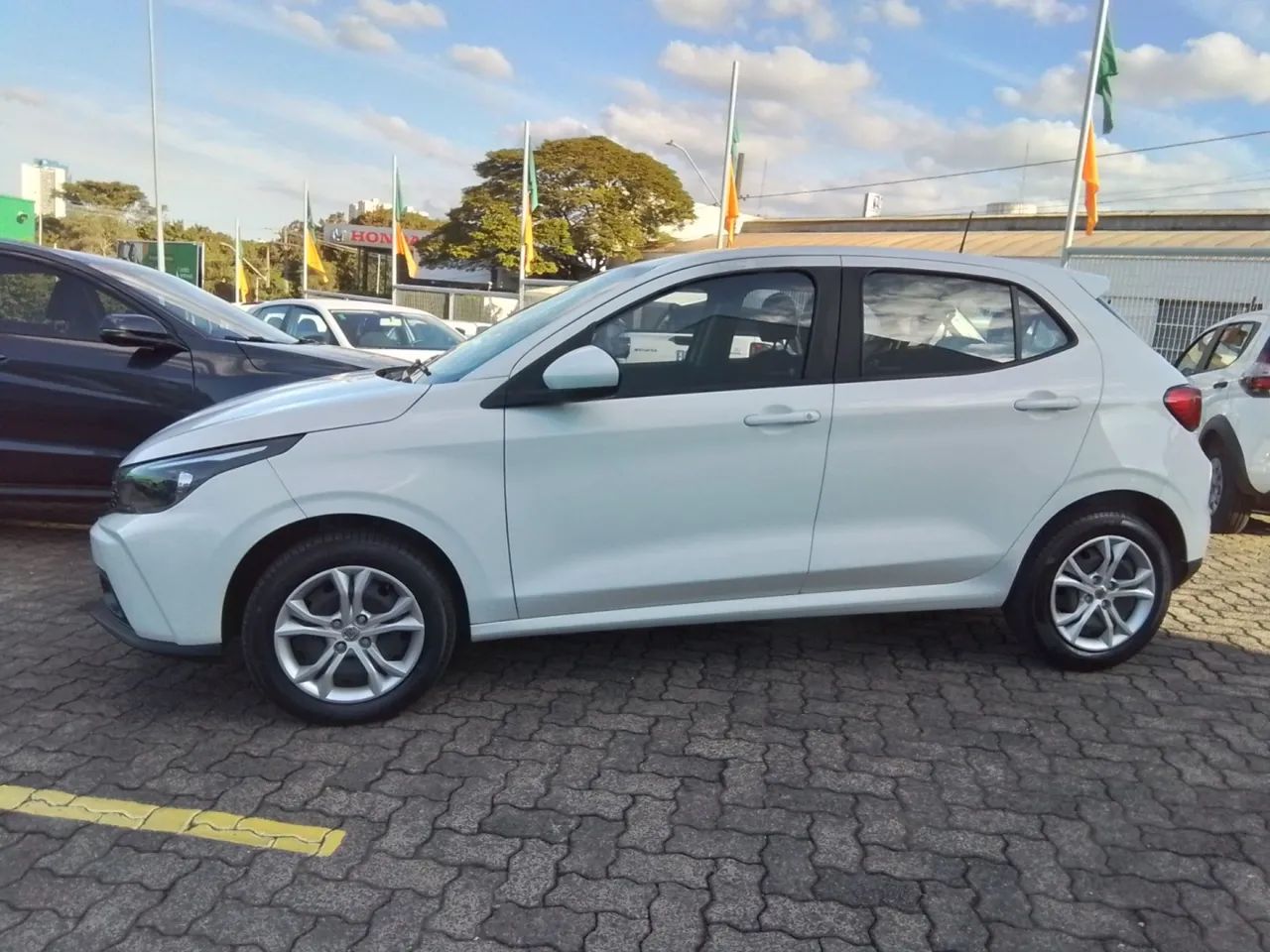 Fiat Argo Drive 1.0 Firefly 2023 - Foto 3