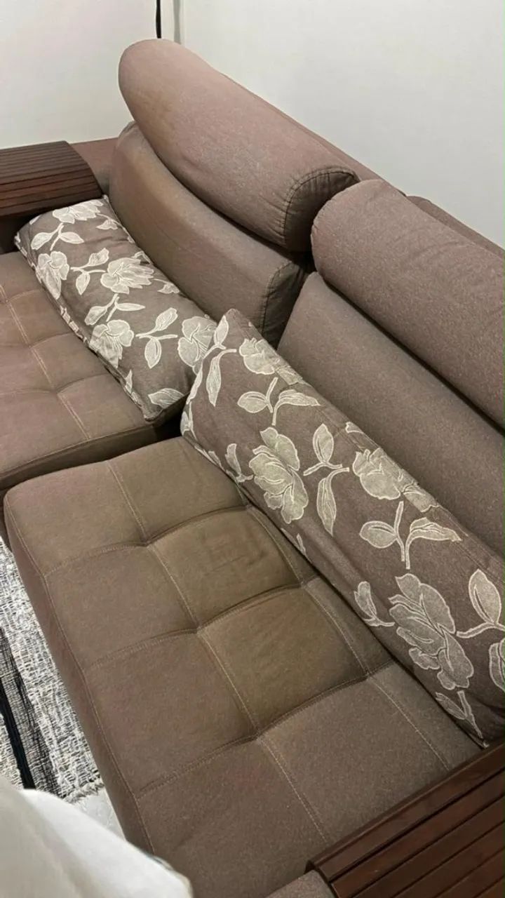SOFÁ RETRATIL SEMINOVO - EM ÓTIMO ESTADO - Foto 2