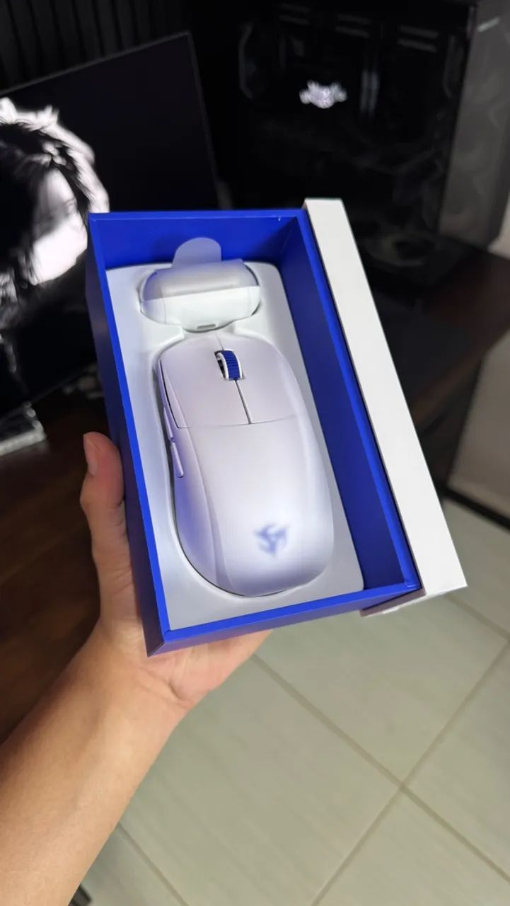 Mouse Ninjutso Sora V3 White (LACRADO) - Periféricos e Acessórios