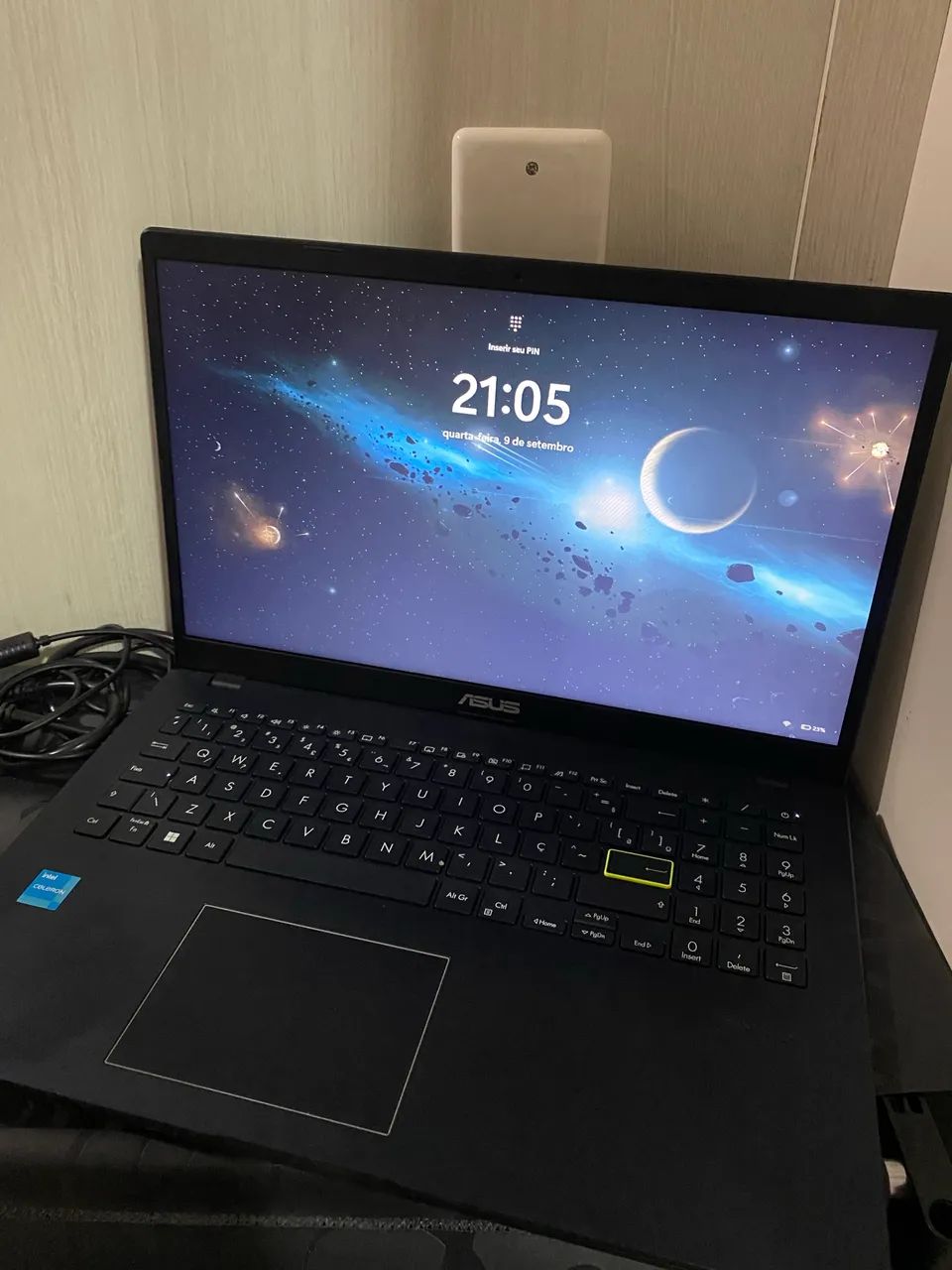 Notebook ASUS Vivobook Go  - Foto 2