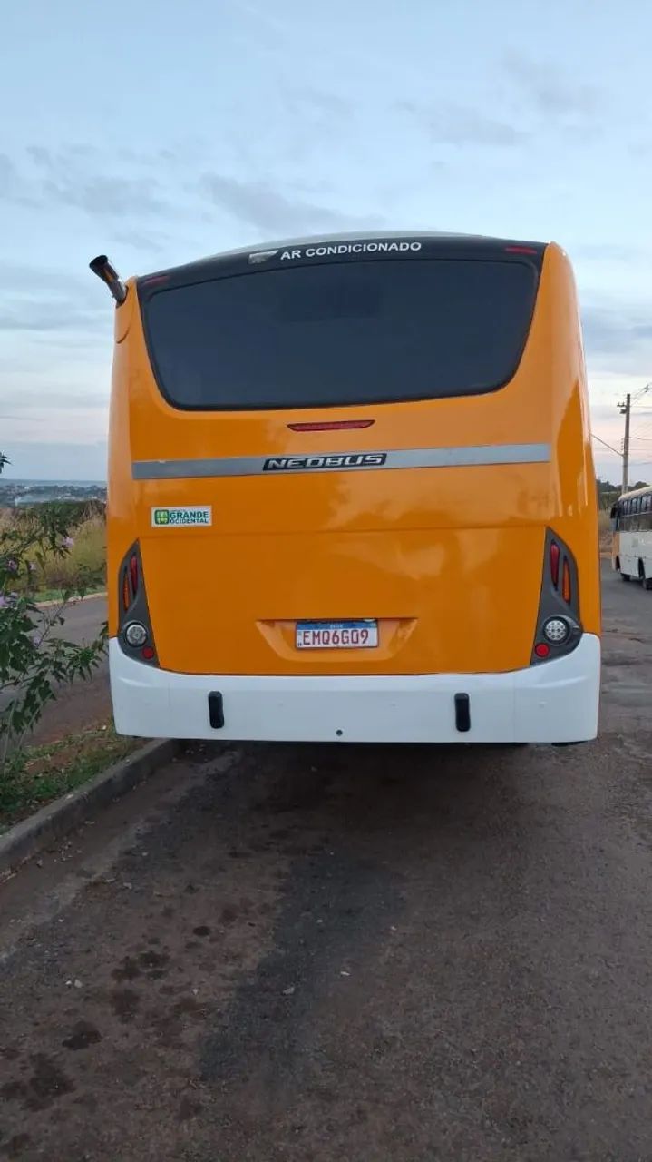Vendo micro ônibus 2020 - Foto 4