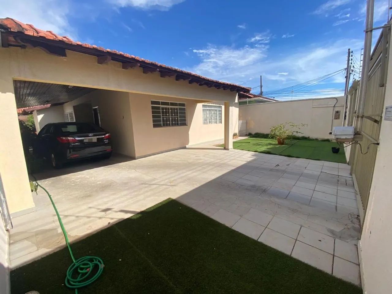 Casa com placa solar  - Foto 2
