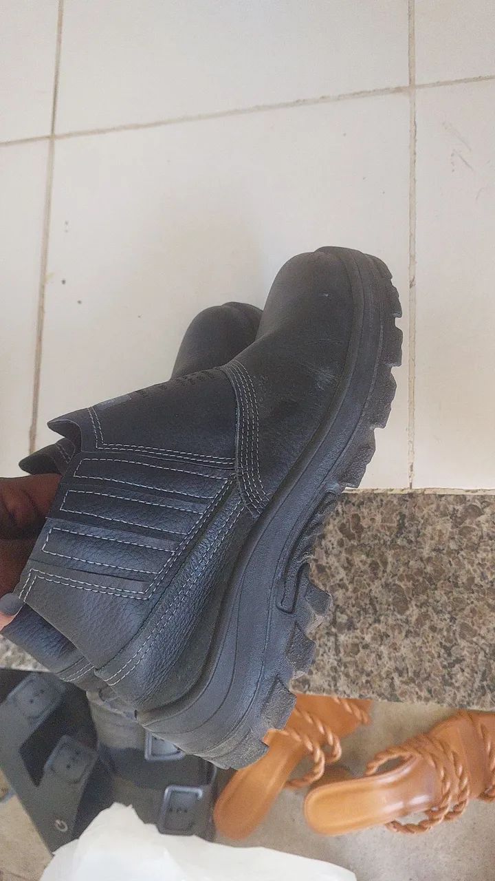 Bota 60,00 - Foto 2