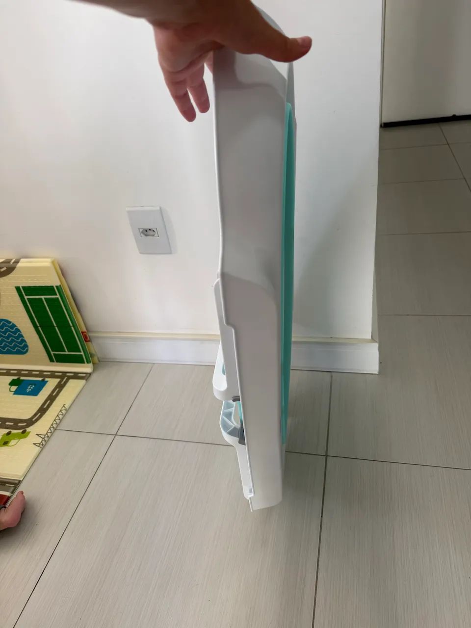 Banheira de bebê com rede de proteção  - Foto 5