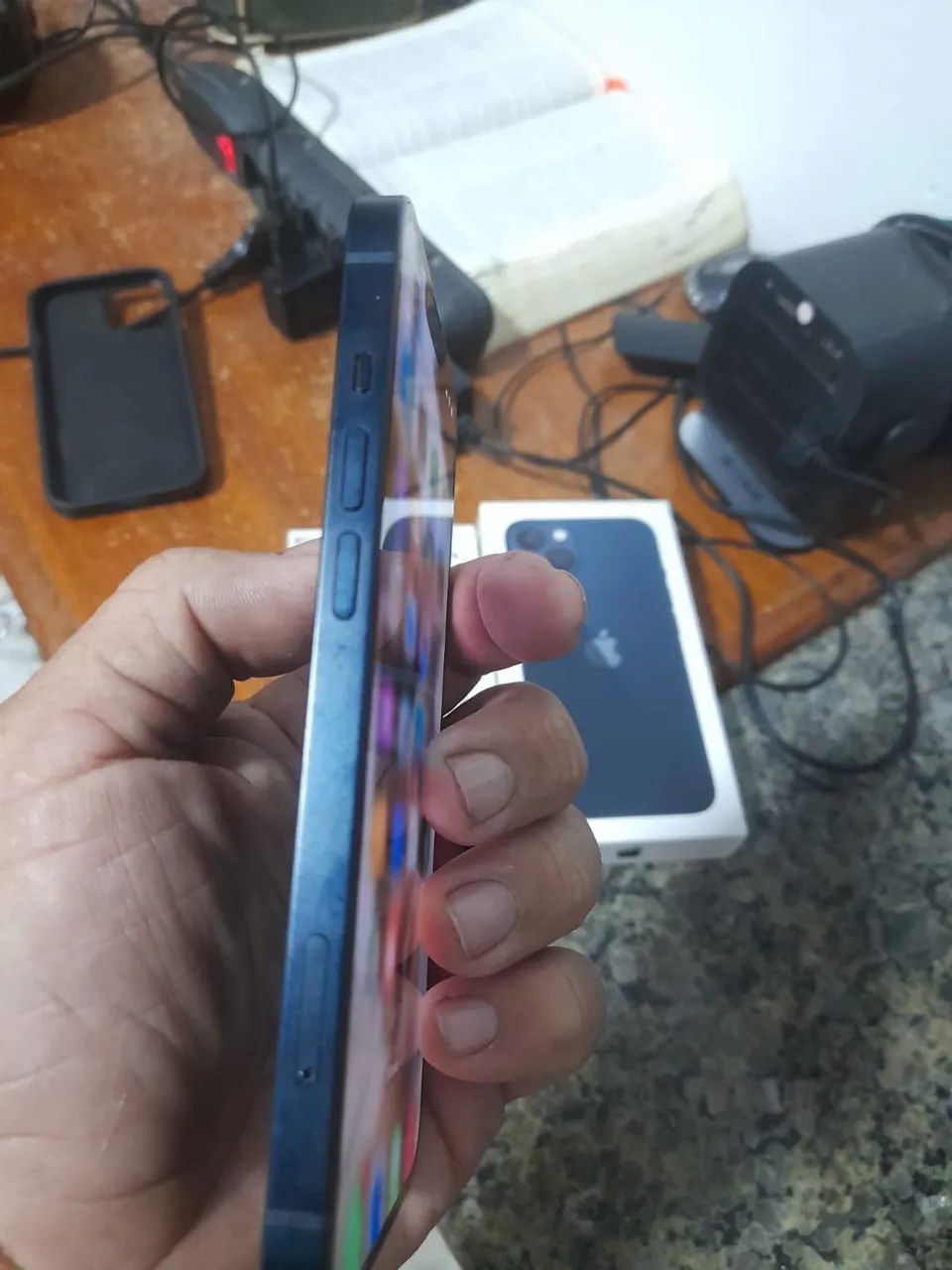 Vendo iPhone 13 de 128 gigas - Foto 2