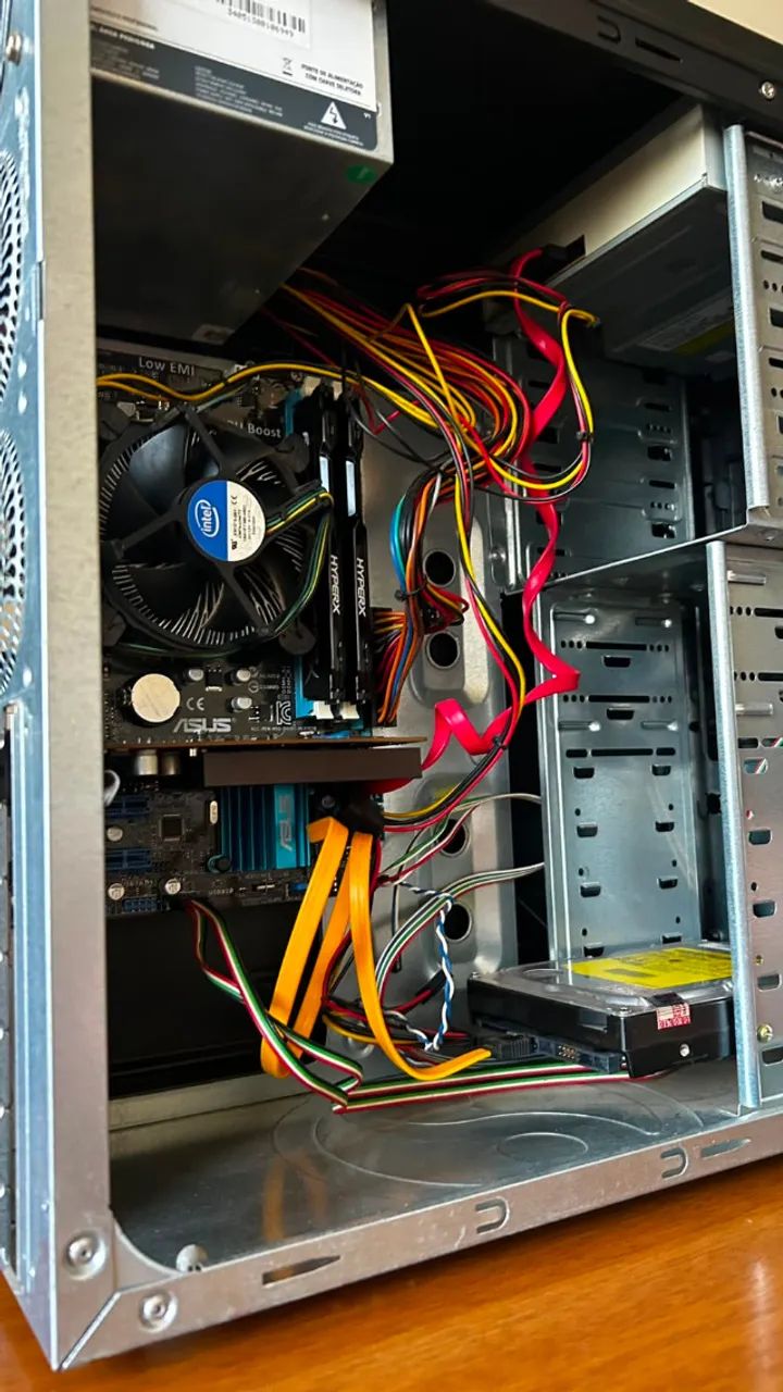 Computador Intel I3 3240, 8gb Ram Hyperx 1600 Mhz + MONITOR A0C 19 Polegadas  - Foto 3