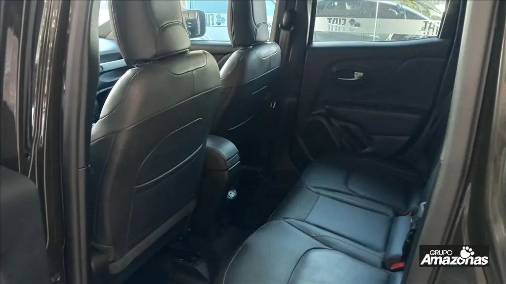 Jeep Renegade Longitude 1.8 4x2 Flex 16V Aut., foto 11 de 15
