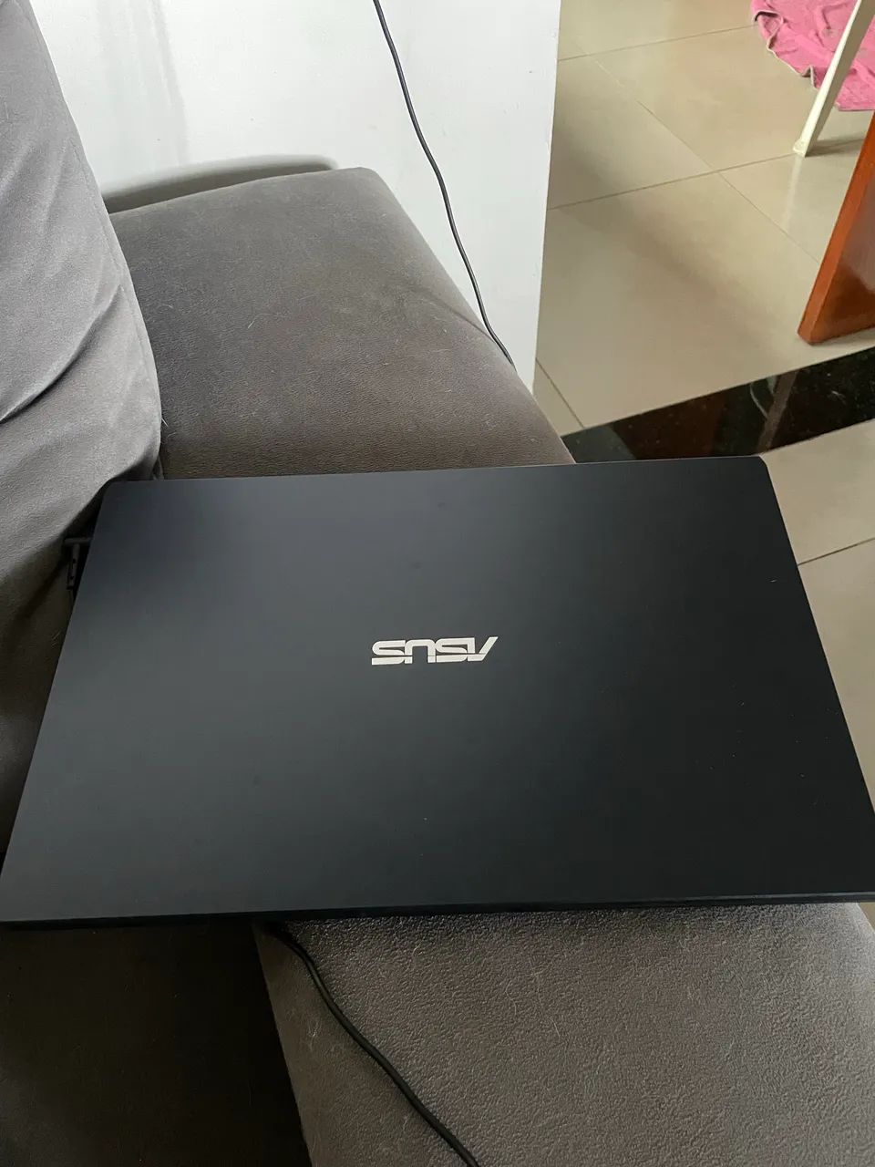 Notebook ASUS VivoBook E510