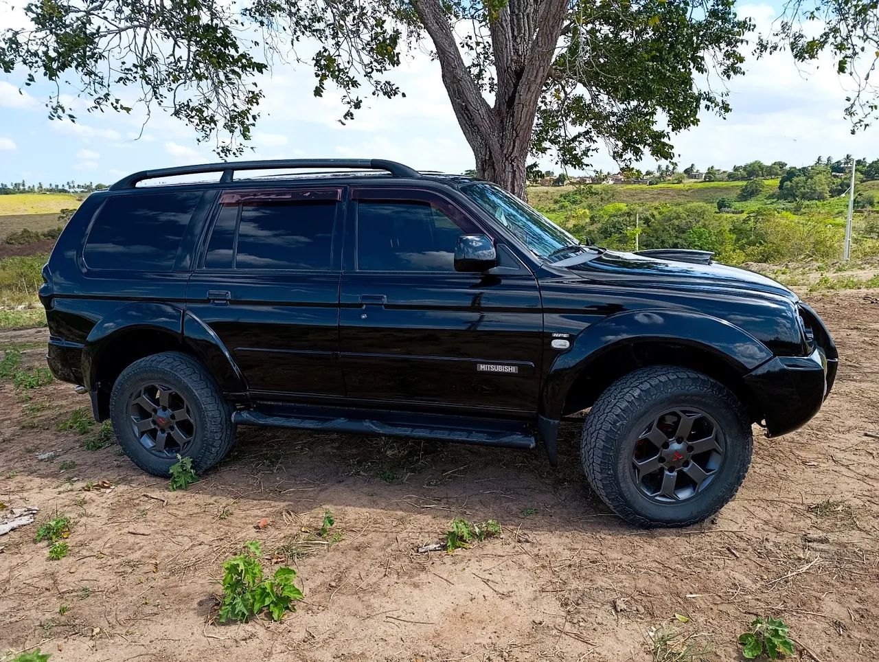 Mitsubishi Pajero Pajero Sport HPE 2.5 4x4 Diesel Aut. 2010