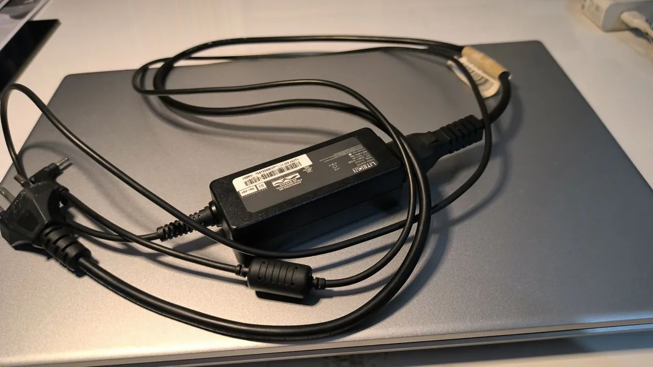 Notebook Acer aspire 3 - Foto 4