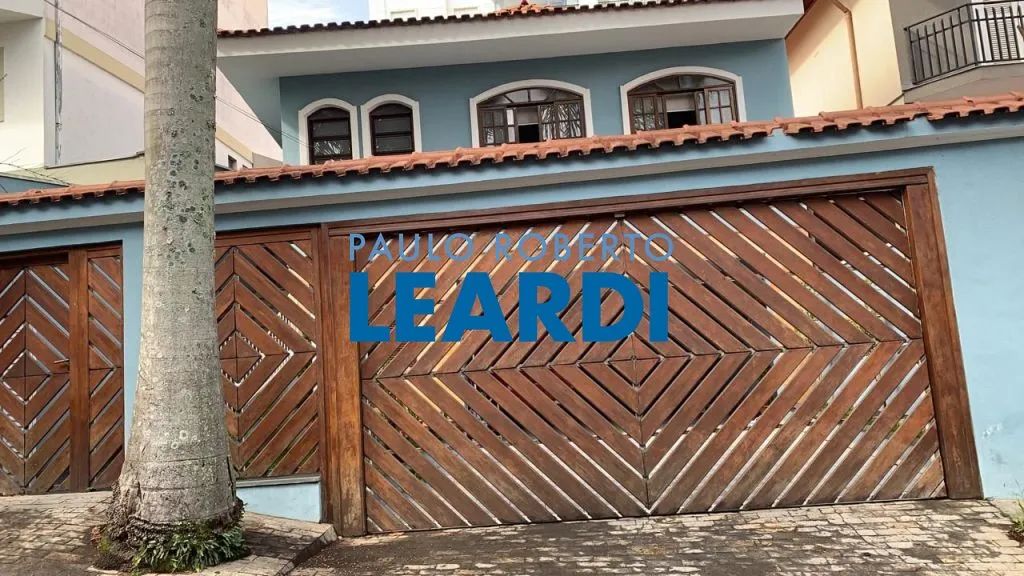 CASA ASSOBRADADA - MORUMBI - SP