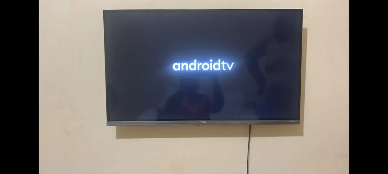 TV PHILCO ANDROID 32" - Foto 2