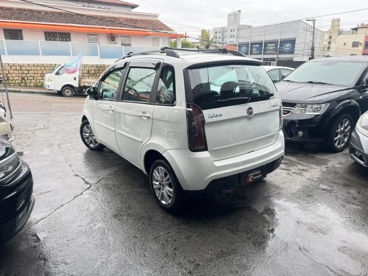Fiat Idea Attractive 1.4 Fire Flex 8V 5P 2014 - Foto 3