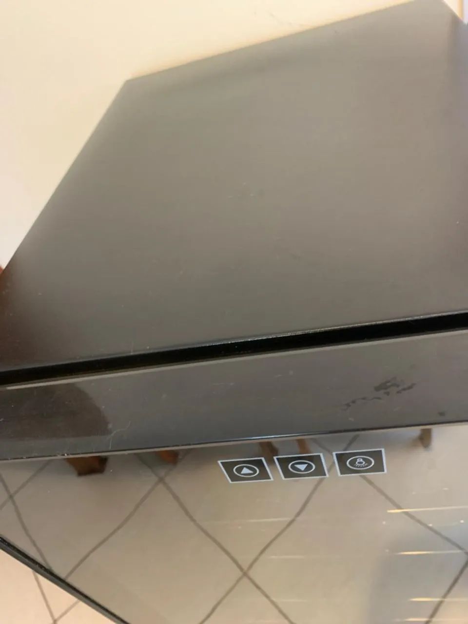 Adega Climatizada EasyCooler 220v 18 Garrafas - Foto 3
