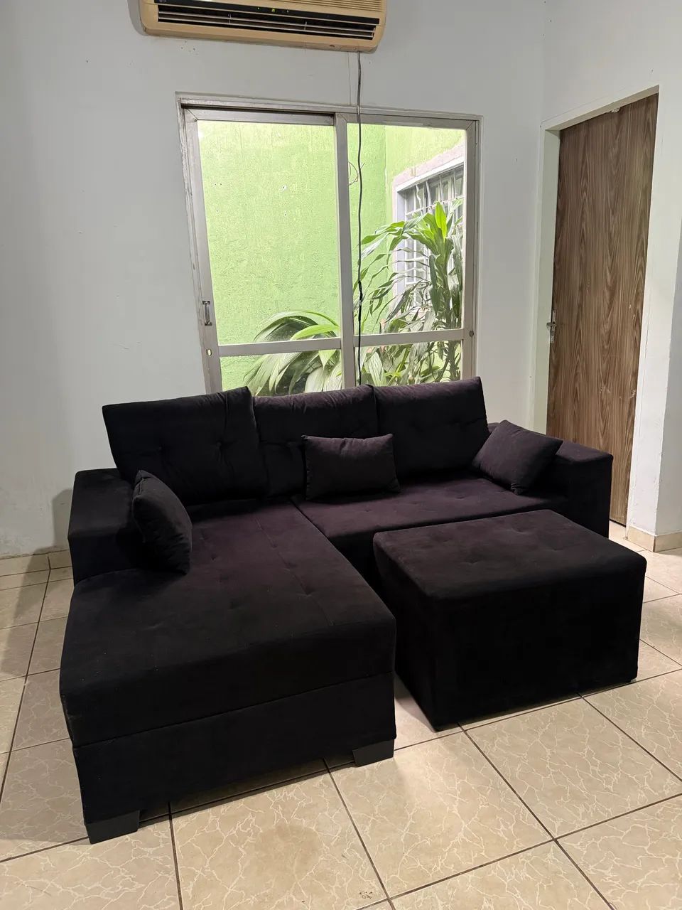 Sofá de canto , 2 meses de uso , entrego 