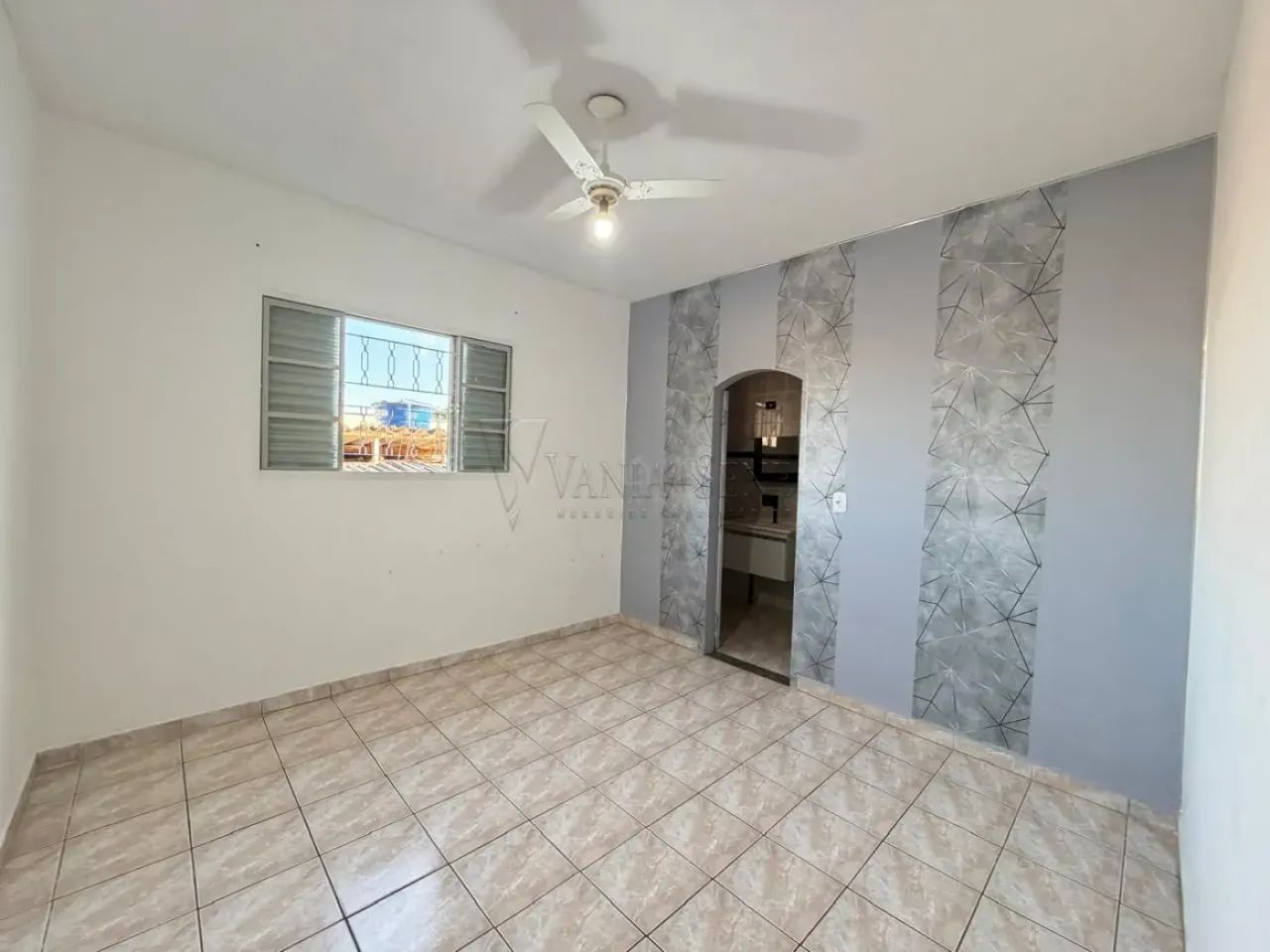 Casa Padrão em São José dos Campos - Foto 4