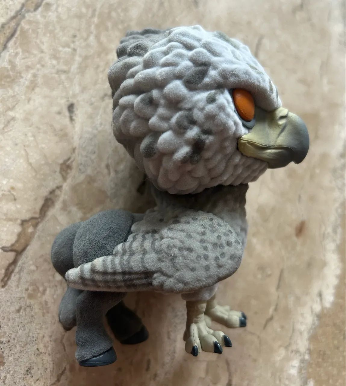 Funko Pop! Harry Potter: Buckbeak Hot Topic Exclusive (Flocked) #104 - Foto 3