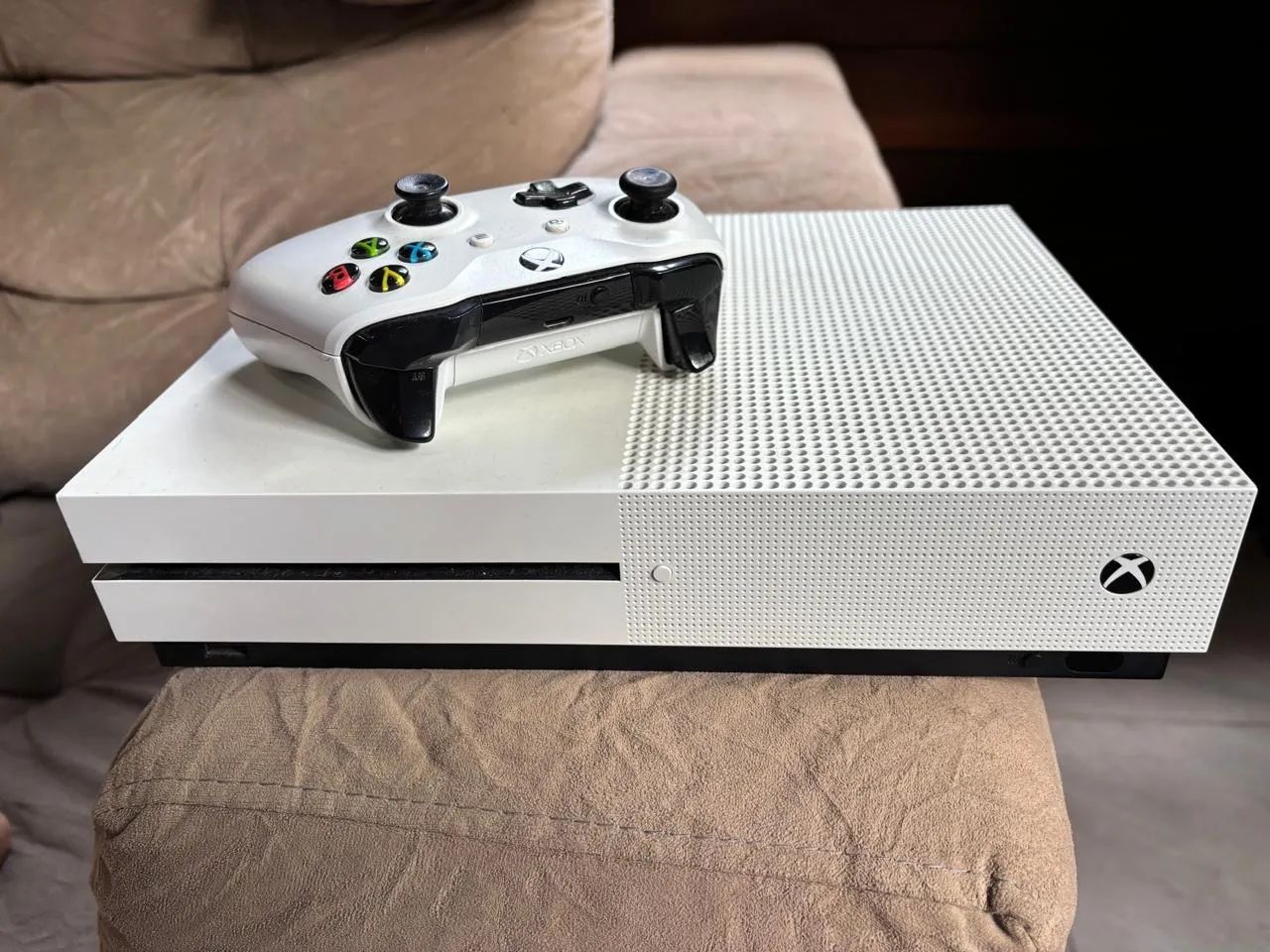 Xbox One S 