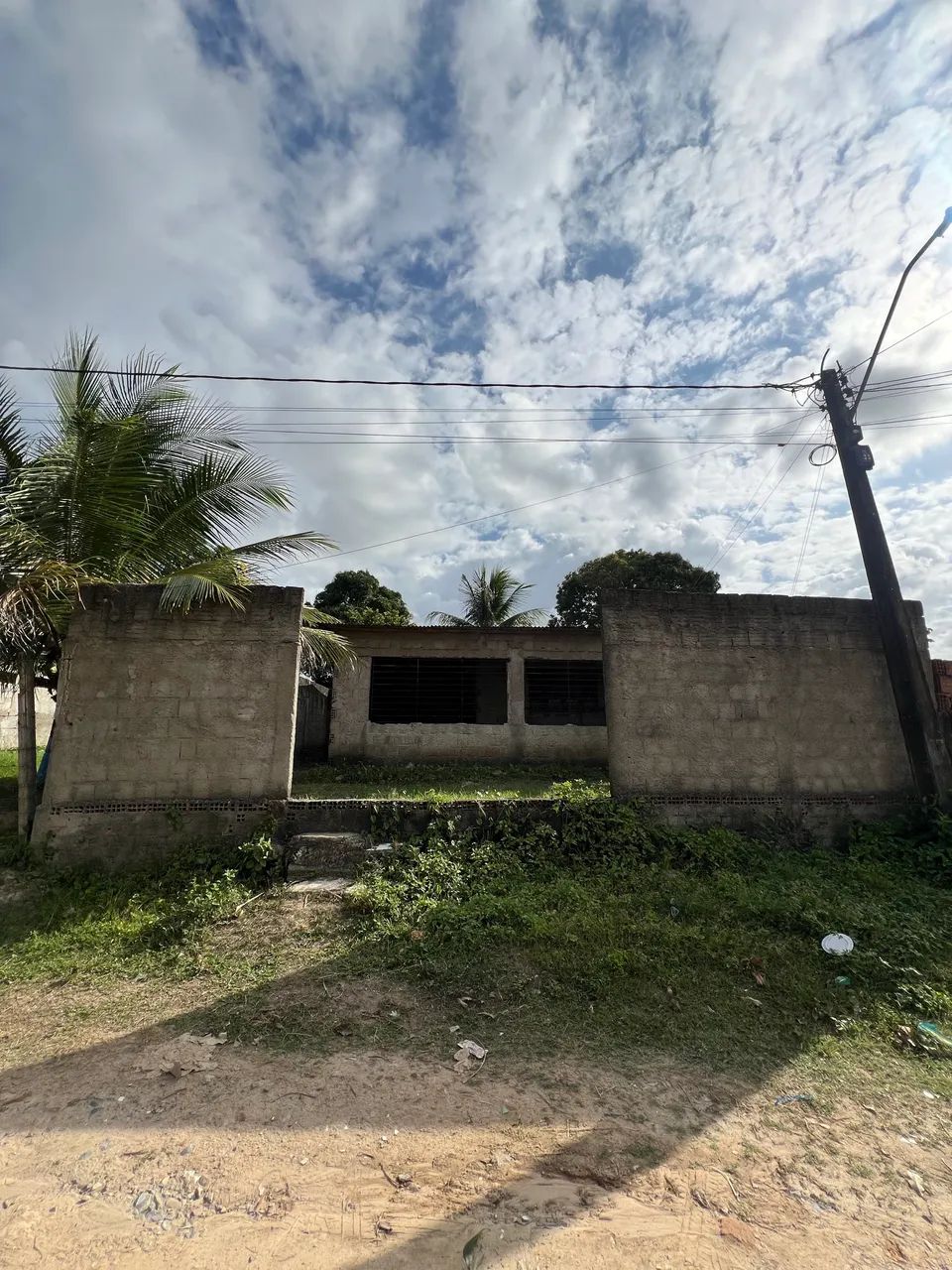 Terreno c/ Casa