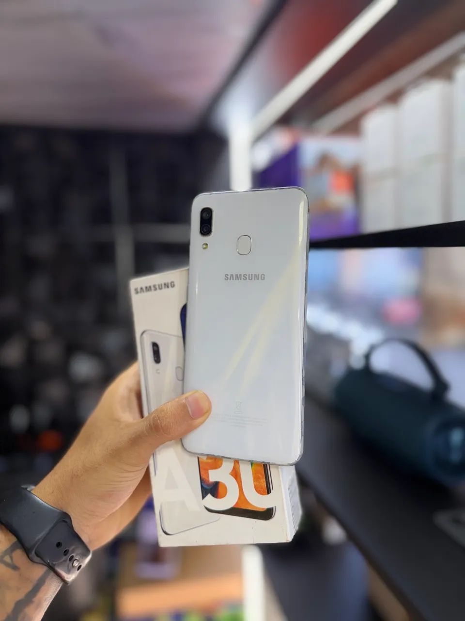 SAMSUNG A30 64 GIGAS BRANCO 
