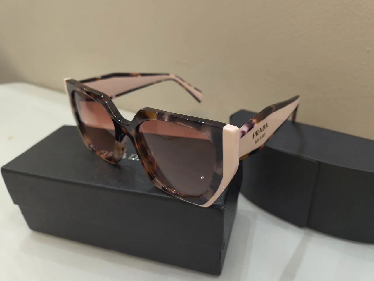 Óculos de Sol Prada