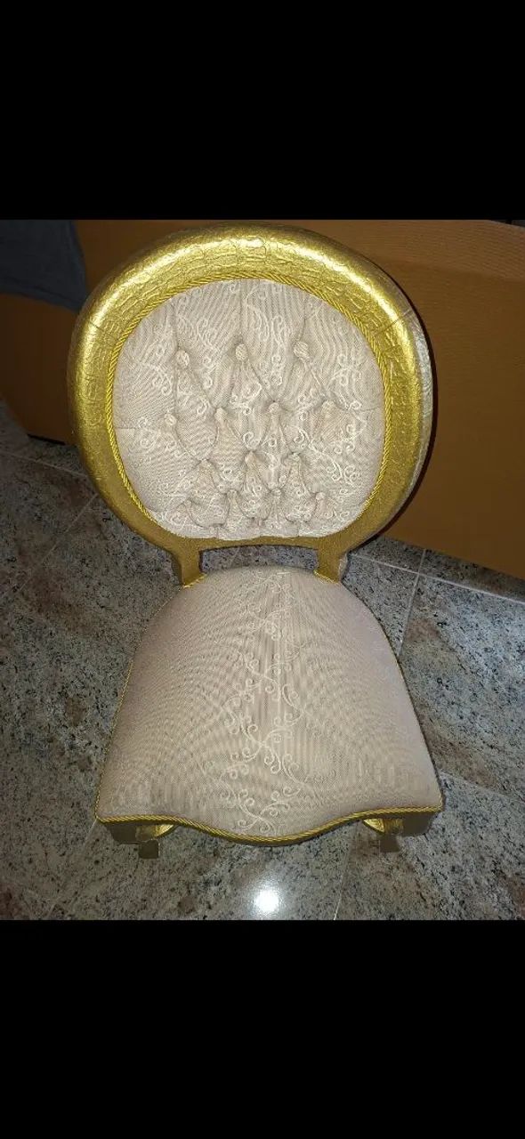 Mesa em mármore 8 cadeiras Luiz 15