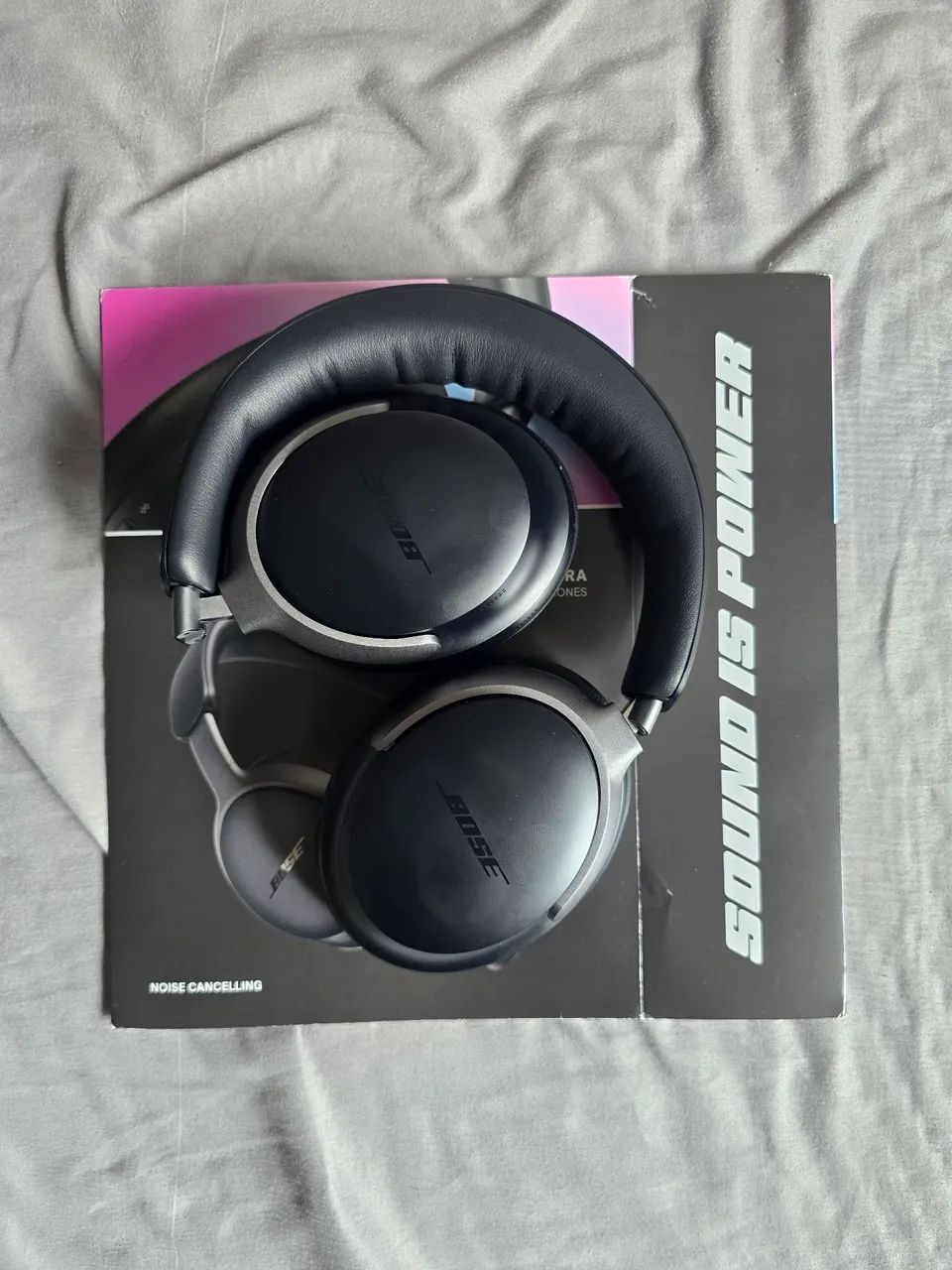 Fone de ouvido over-ear sem fio BOSE quietcomfort ULTRA -preto