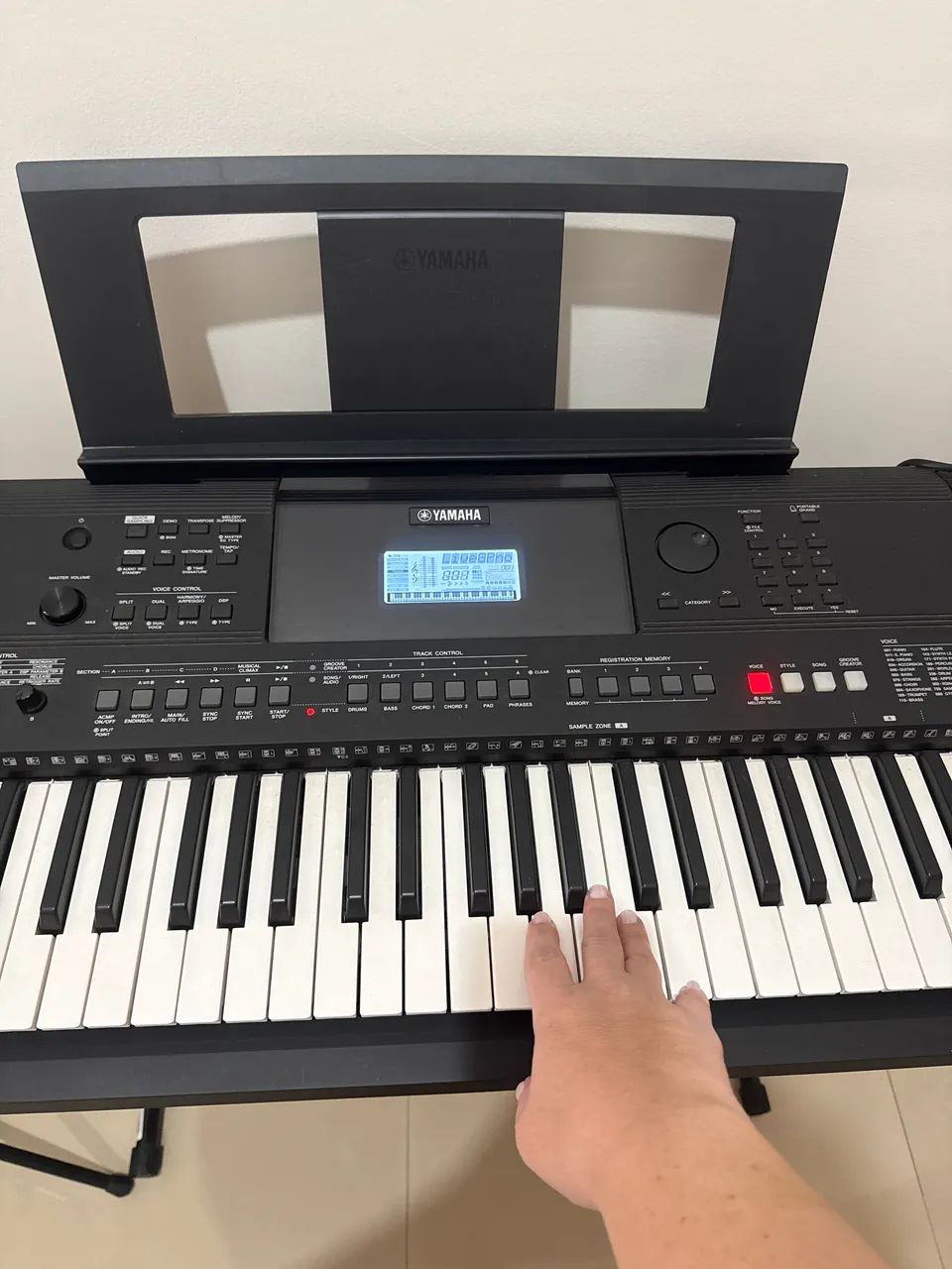 Teclado Yamaha ew 410 - Foto 3