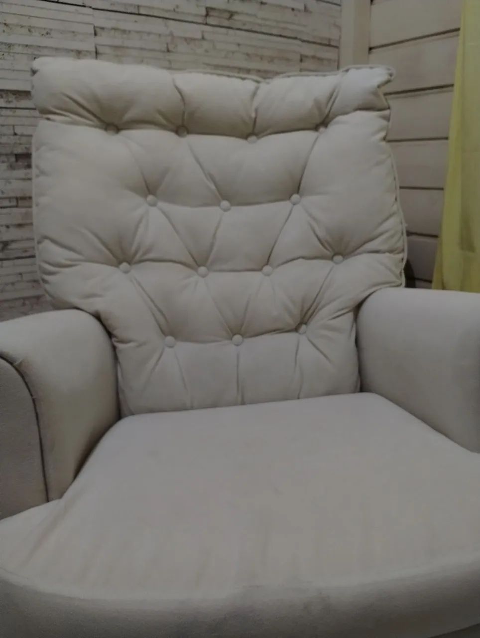 Poltrona de amamentação 