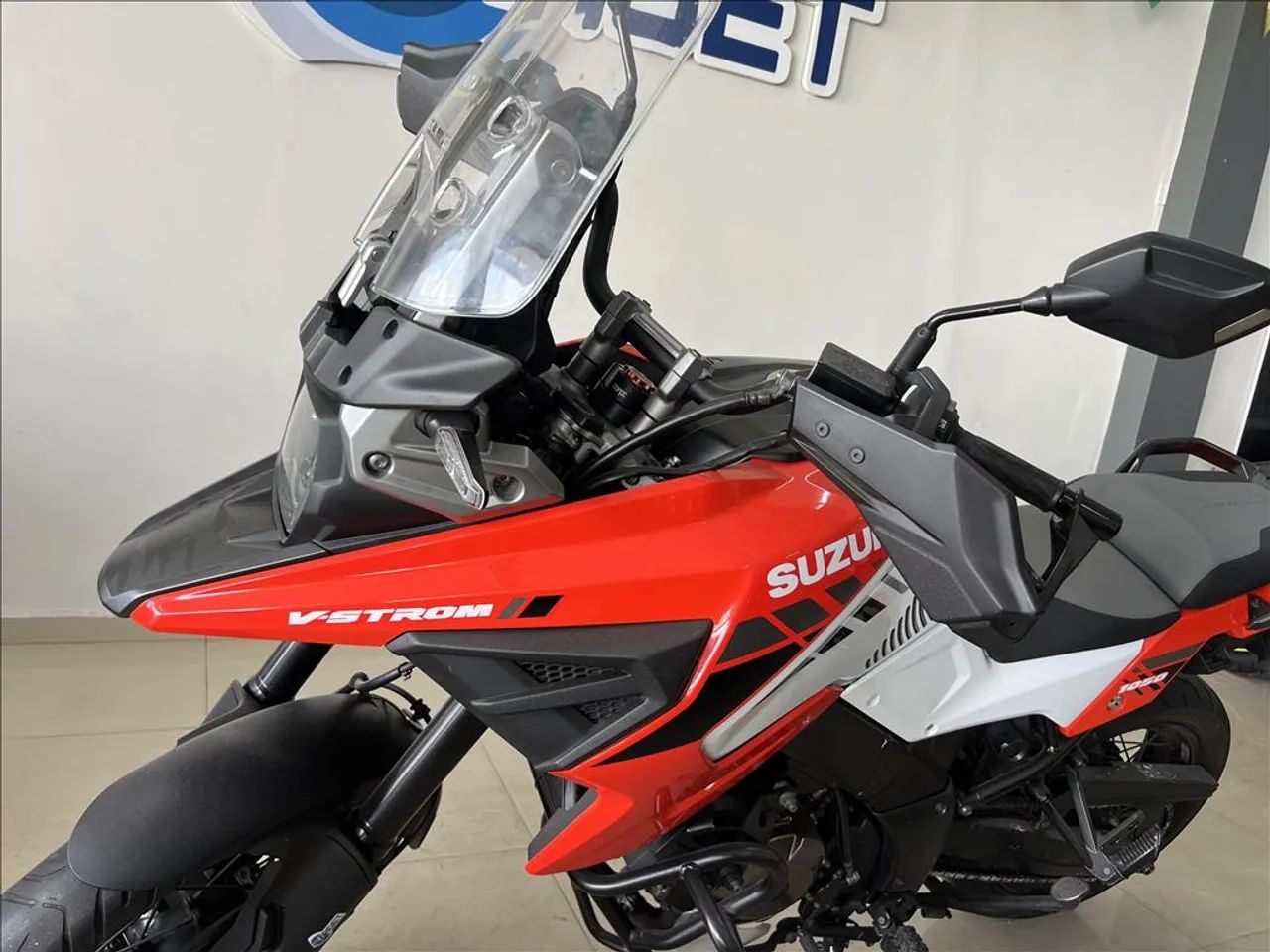 SUZUKI V-STROM 1050XT ABS - Foto 2