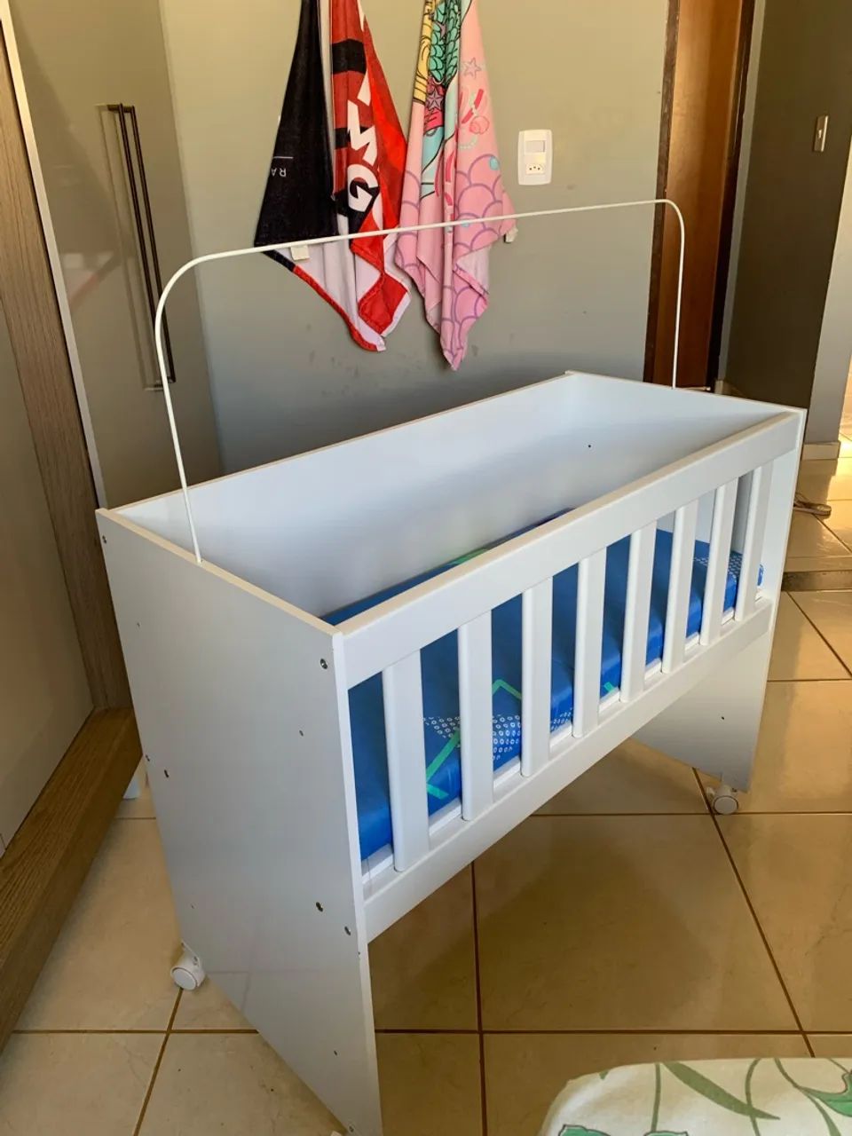 Mini berço infantil em excelente estado! - Foto 4