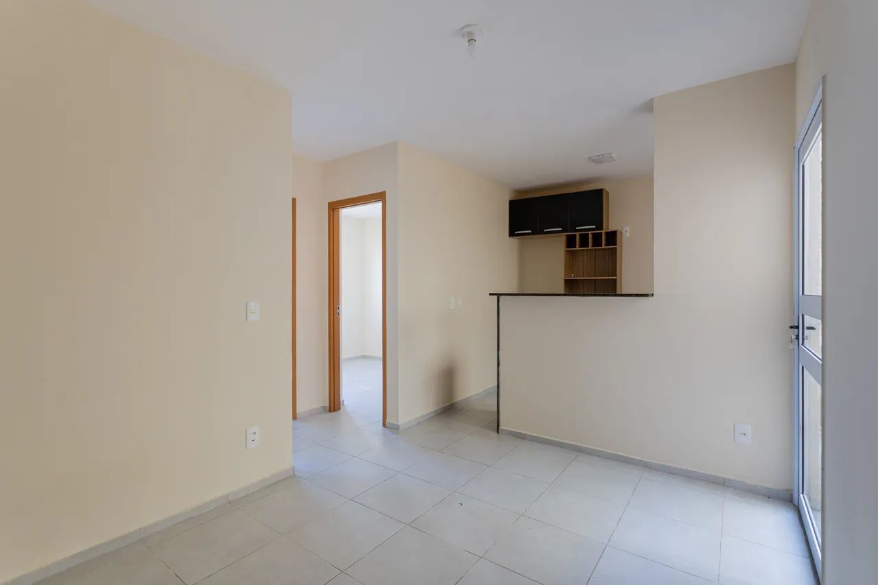 Apartamento com 2 Quartos para alugar, 37m² - Forquilhas - Foto 3