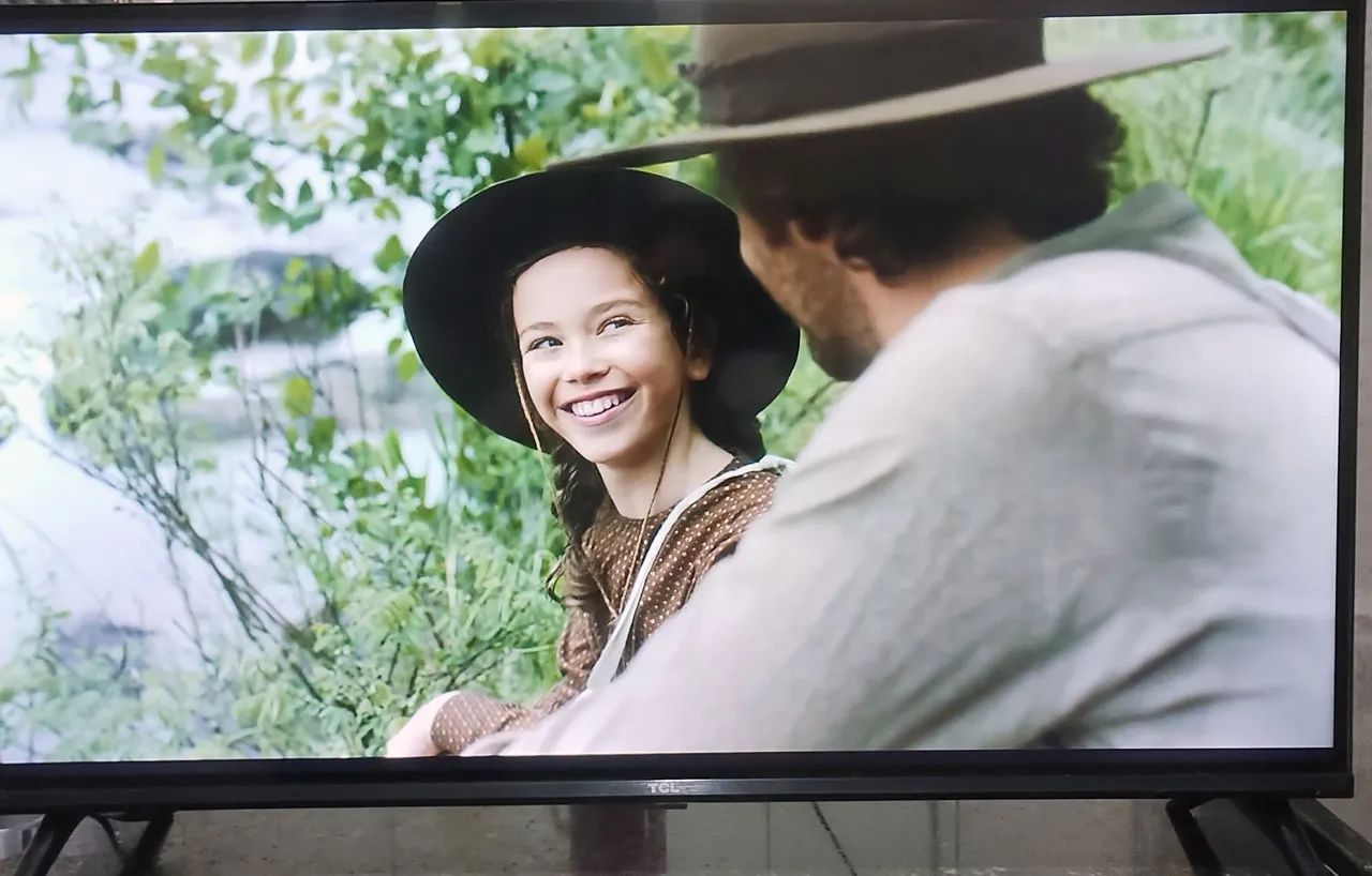TV TCL 32" - Foto 2
