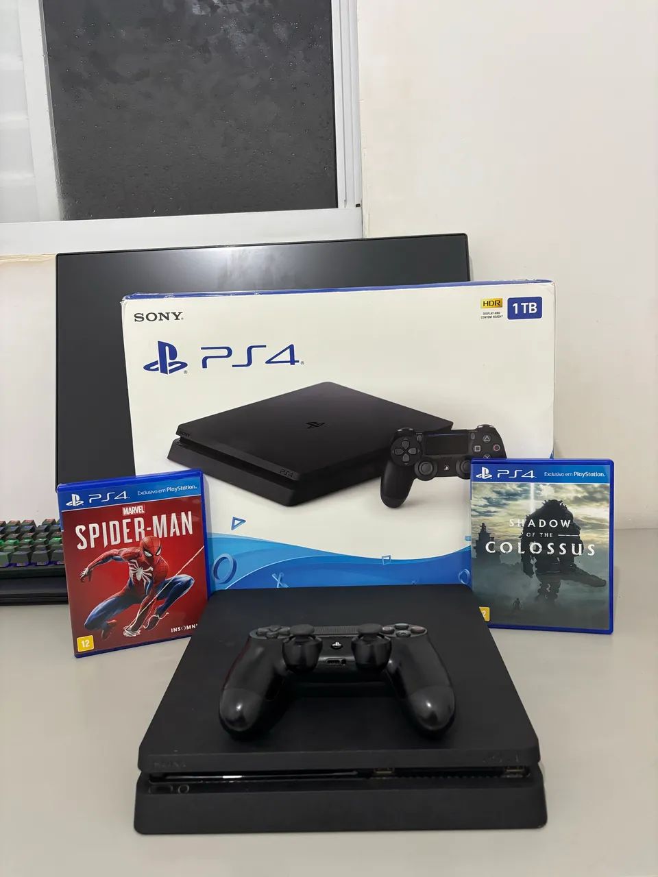 PS4 SLIM 1TB + 2 JOGOS + CAIXA ORIGINAL - Foto 4