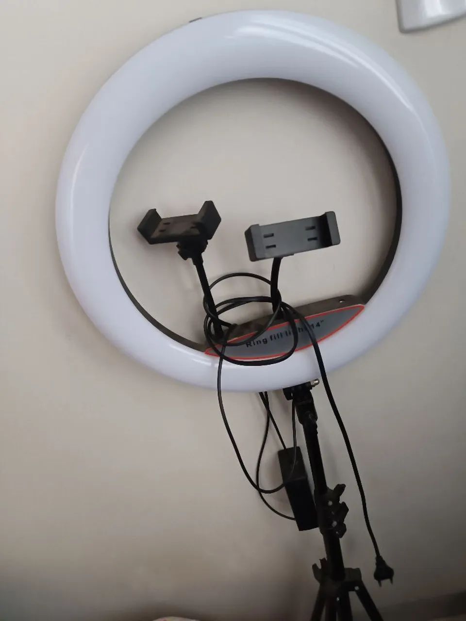 Iluminador Ring Light com tripé  - Foto 2